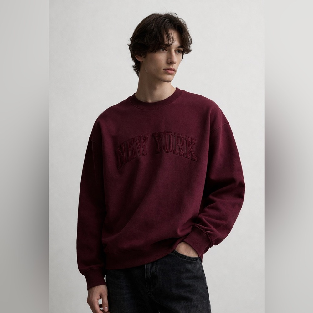 Unisex New York Pullover Sweatshirt in Deep Burgundy Sz L NWT
